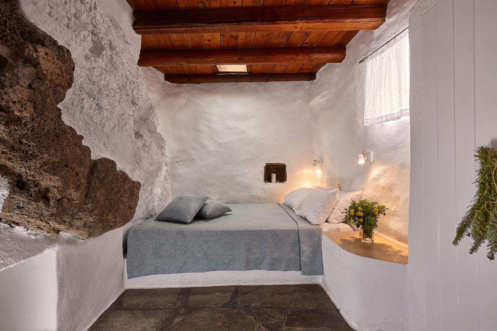 White River Cottages - Rustic Minimalist Holiday Houses Makrýgialos Buitenkant foto