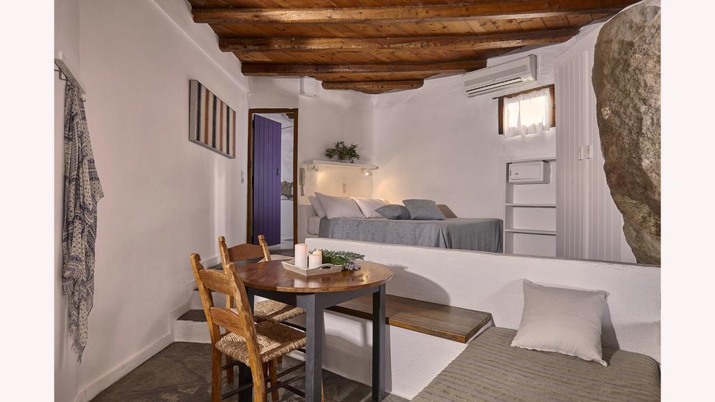 White River Cottages - Rustic Minimalist Holiday Houses Makrýgialos Buitenkant foto