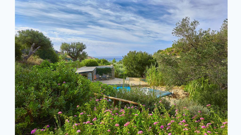 White River Cottages - Rustic Minimalist Holiday Houses Makrýgialos Buitenkant foto