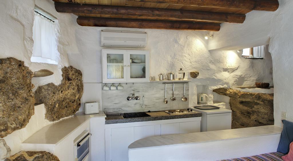 White River Cottages - Rustic Minimalist Holiday Houses Makrýgialos Kamer foto